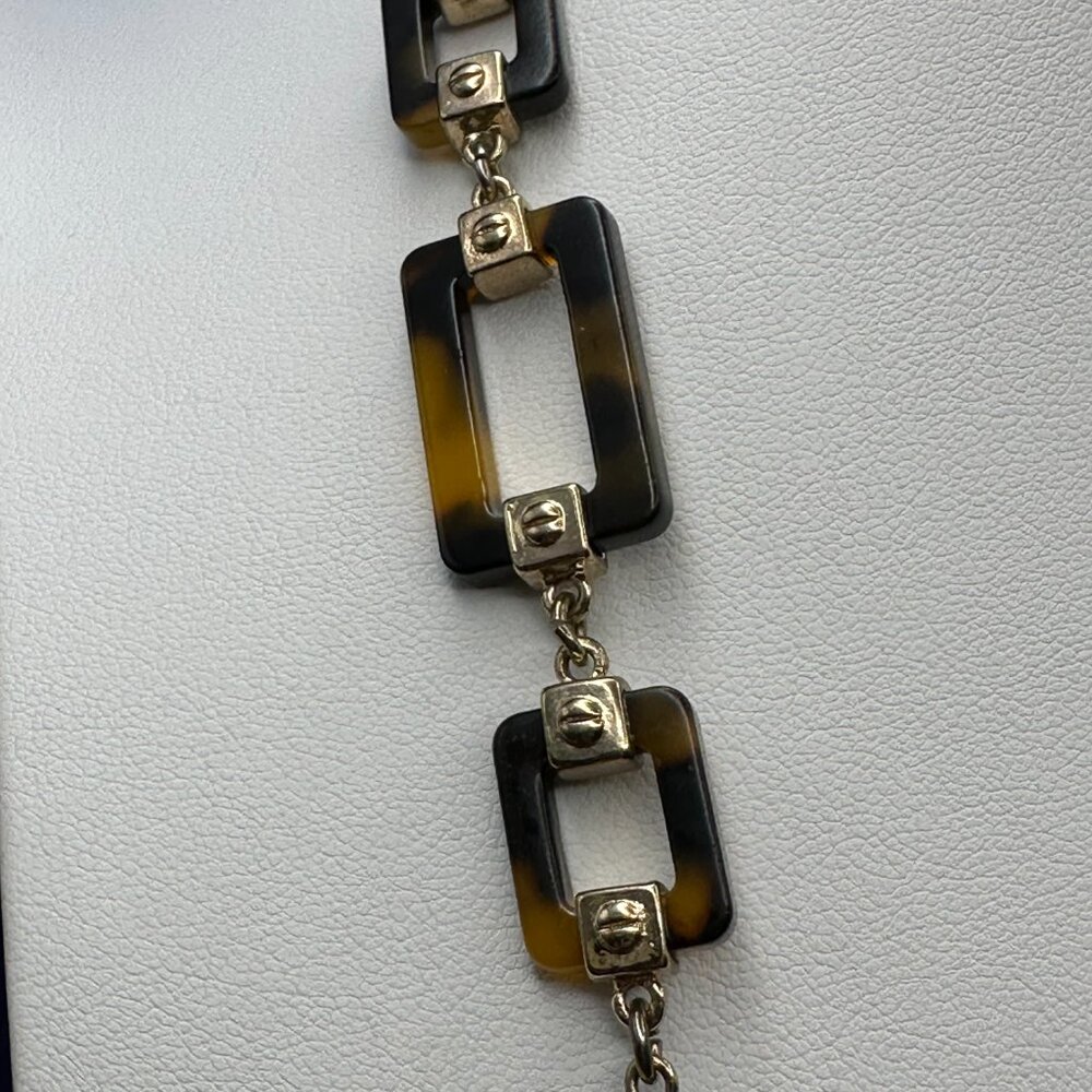 Ralph Lauren Tortoise and Silver Chain Necklace - Picture 10 of 14